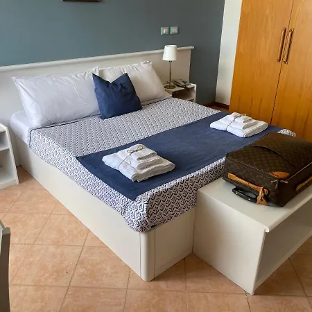 فندق Gatto Bianco Casalabate