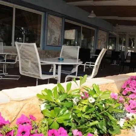 Gatto Bianco Casalabate 3* ليتشي