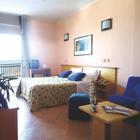 فندق Gatto Bianco Casalabate