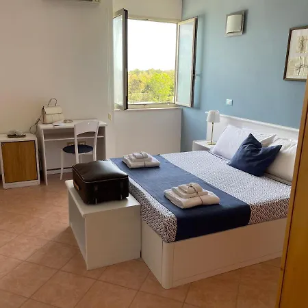 Hotel Gatto Bianco Casalabate Lecce