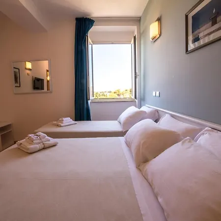 Gatto Bianco Casalabate Hotel Lecce