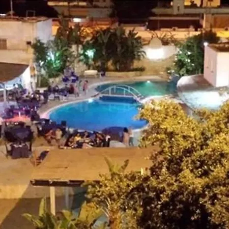 Gatto Bianco Casalabate Hotel 3*