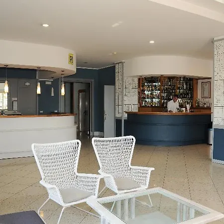 Hotel Gatto Bianco Casalabate 3*