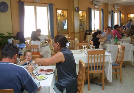 Gatto Bianco Casalabate 3* Lecce