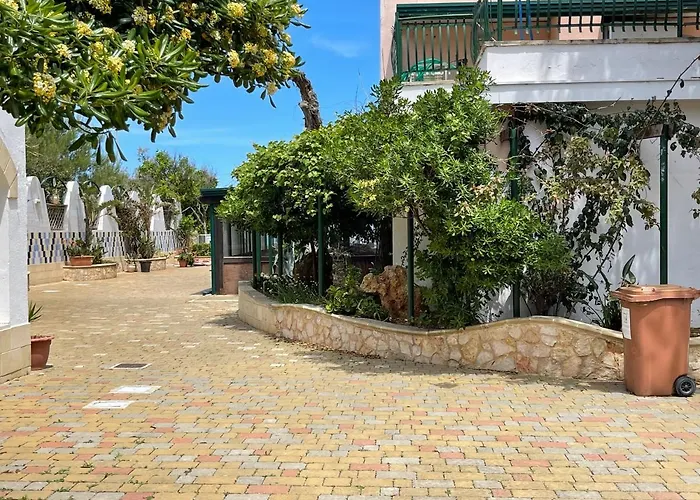 Gatto Bianco Casalabate Hotel