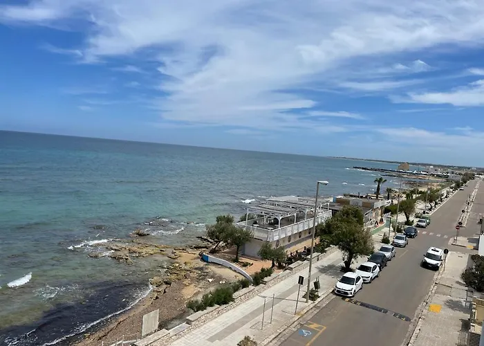 ホテル Gatto Bianco Casalabate 3*