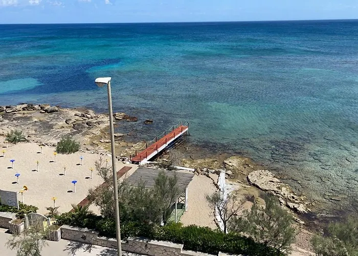 Gatto Bianco Casalabate Hotel 3*