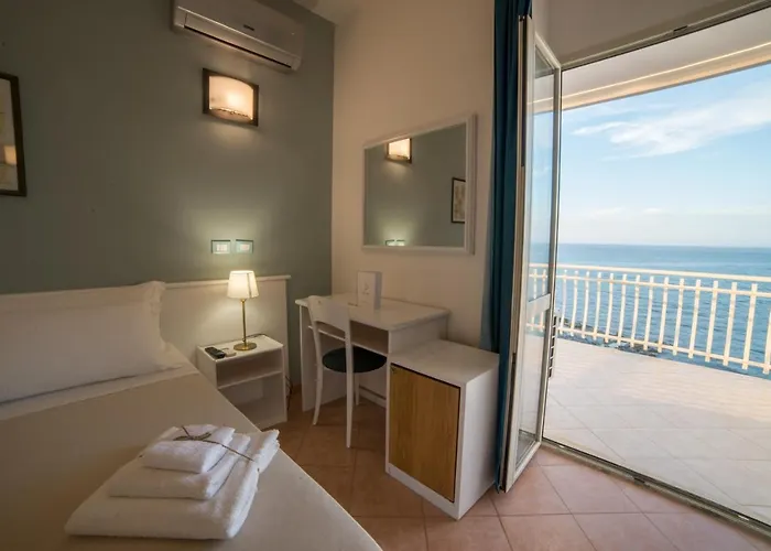 Gatto Bianco Casalabate Hotel 3*