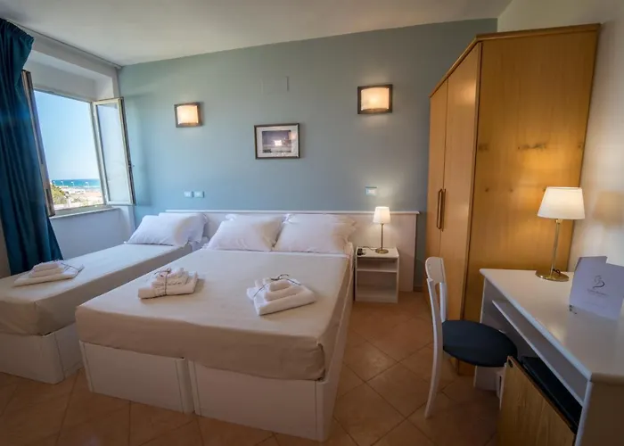 Hotel Gatto Bianco Casalabate 3*